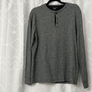 Structure- Slim Fit size Medium